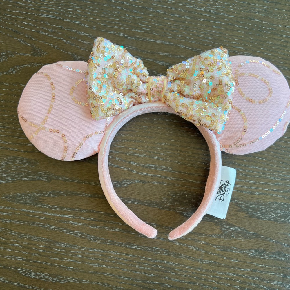 Disney Parks Best Day Ever Pink and Gold Sequin Ears
Headband